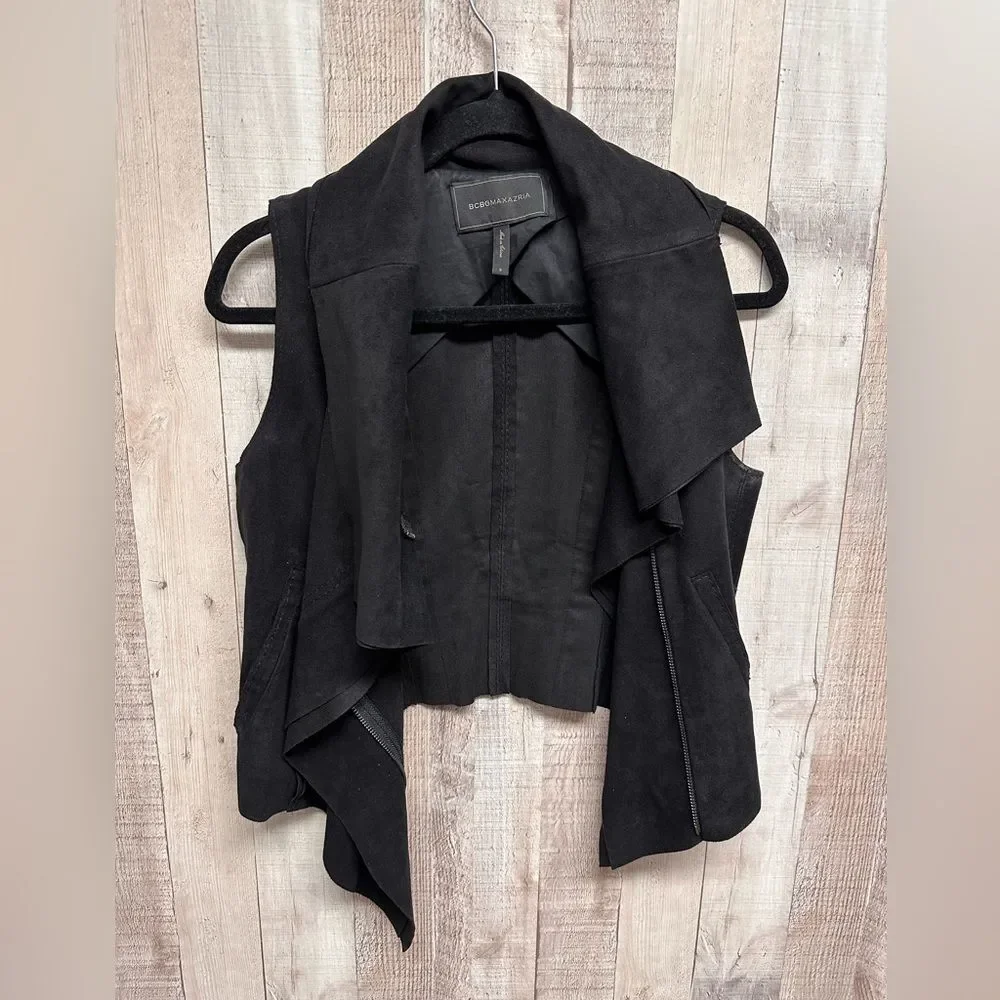 BCBGMAXAZRIA black suede vest
